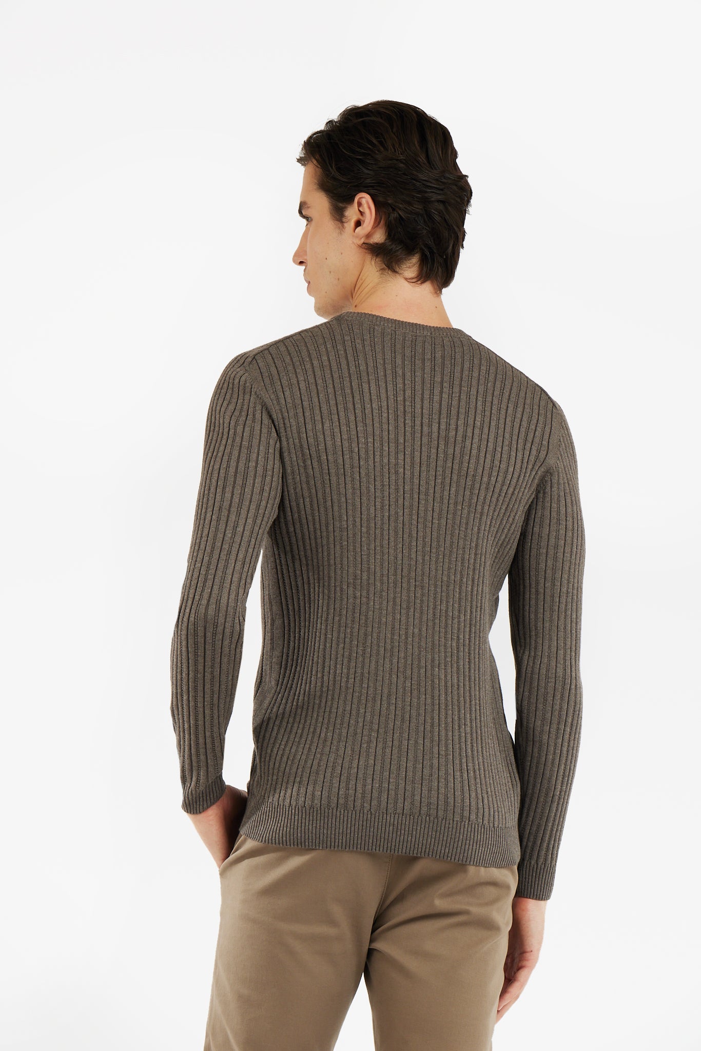 Pullover con trama