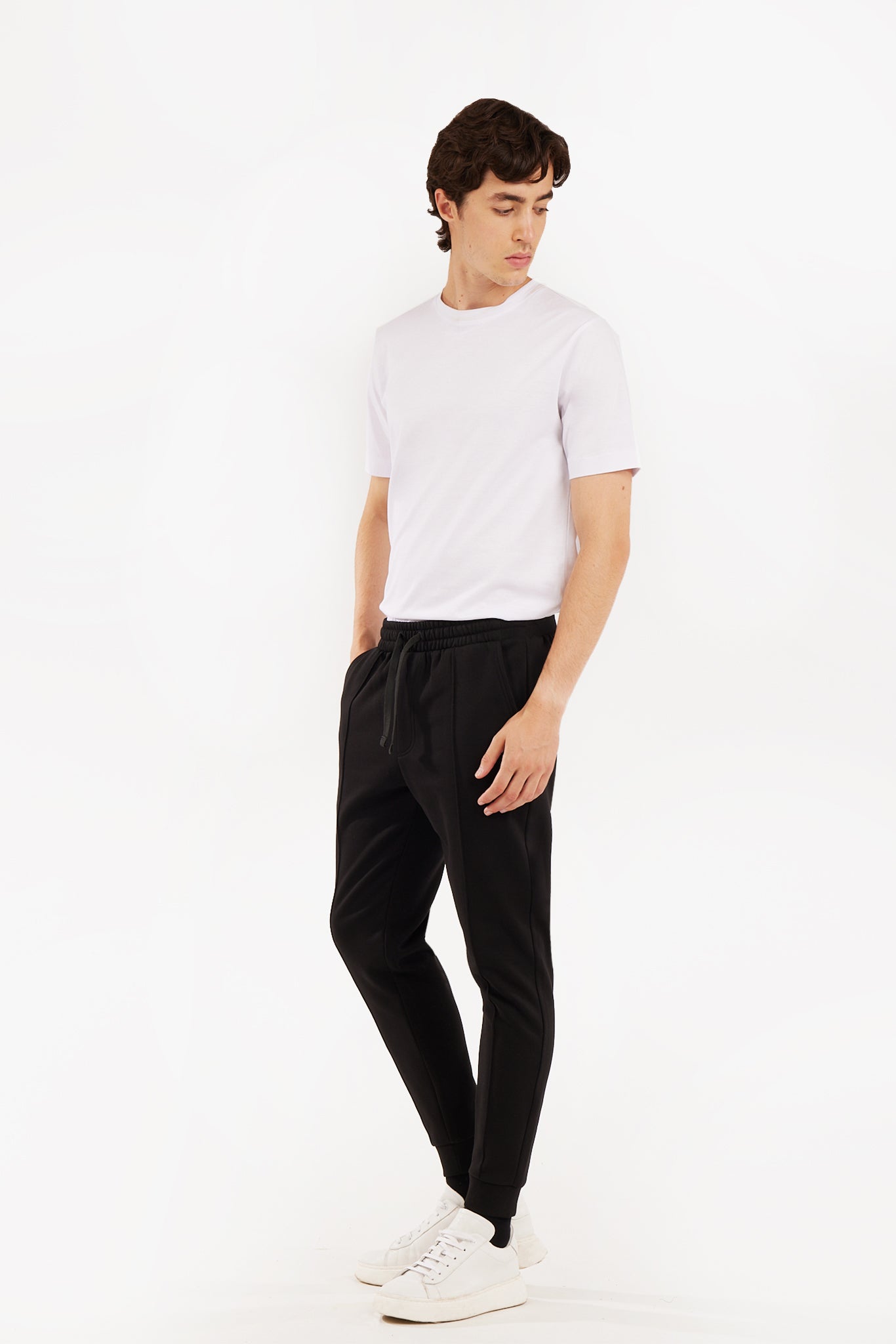 Basic fit jogger pants