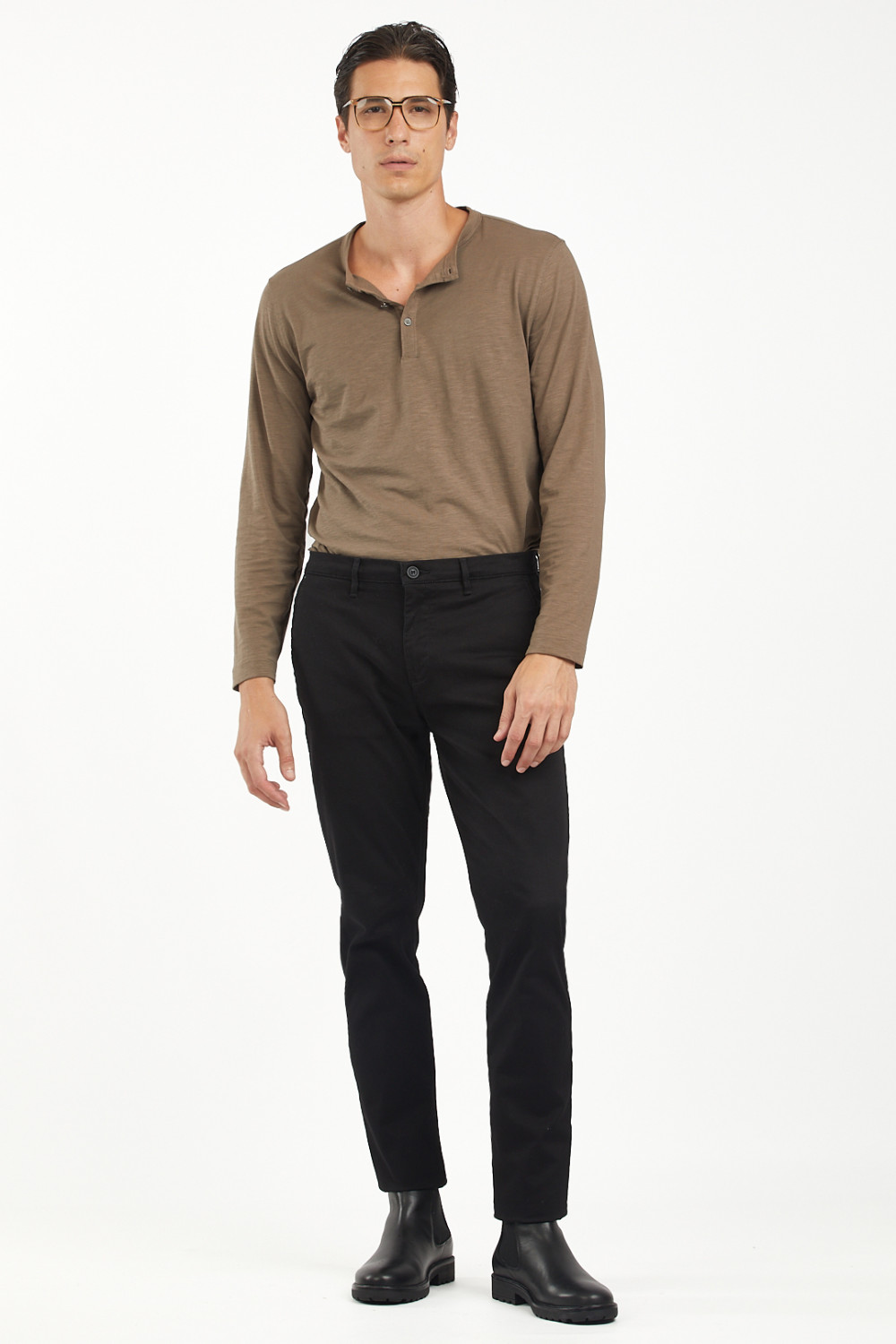 Pantaloni chinos basic regular fit