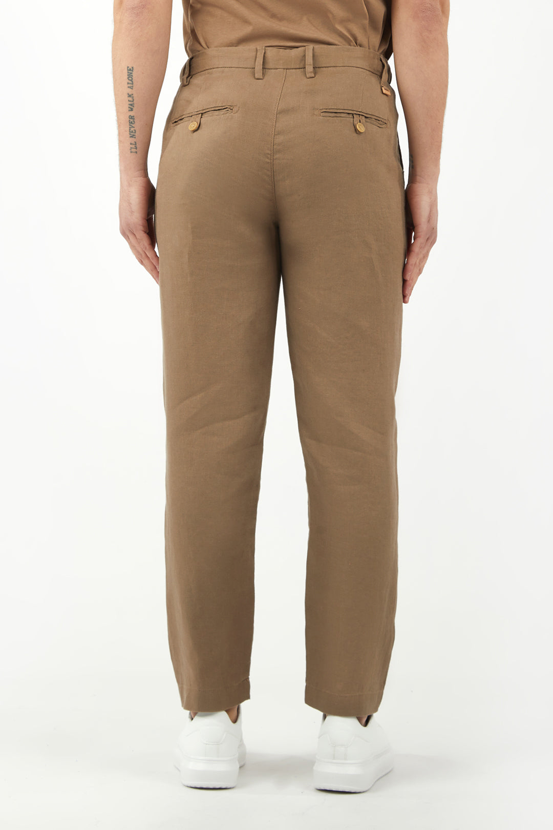 Pantaloni chinos in lino basic