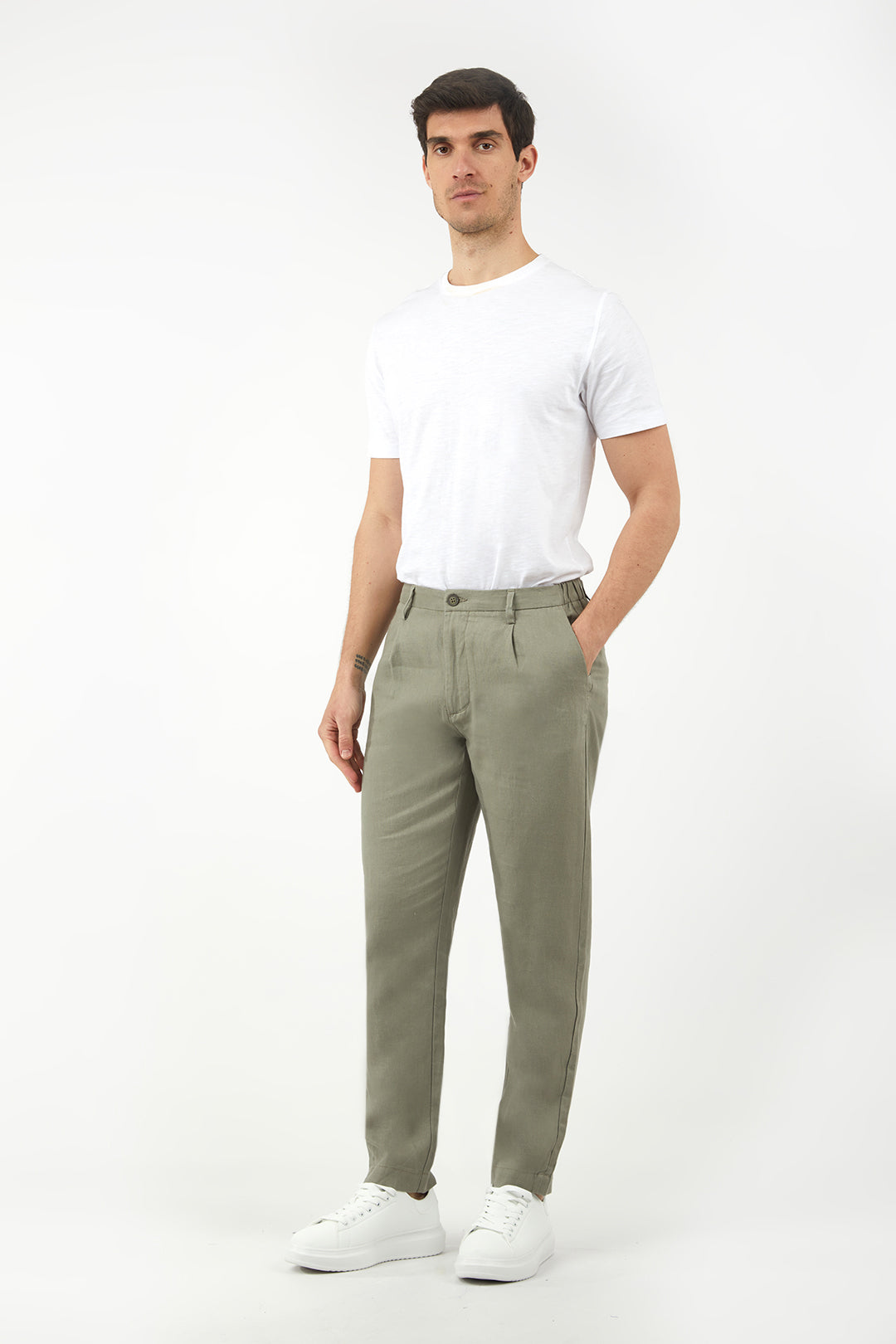 Pantaloni chinos in lino basic