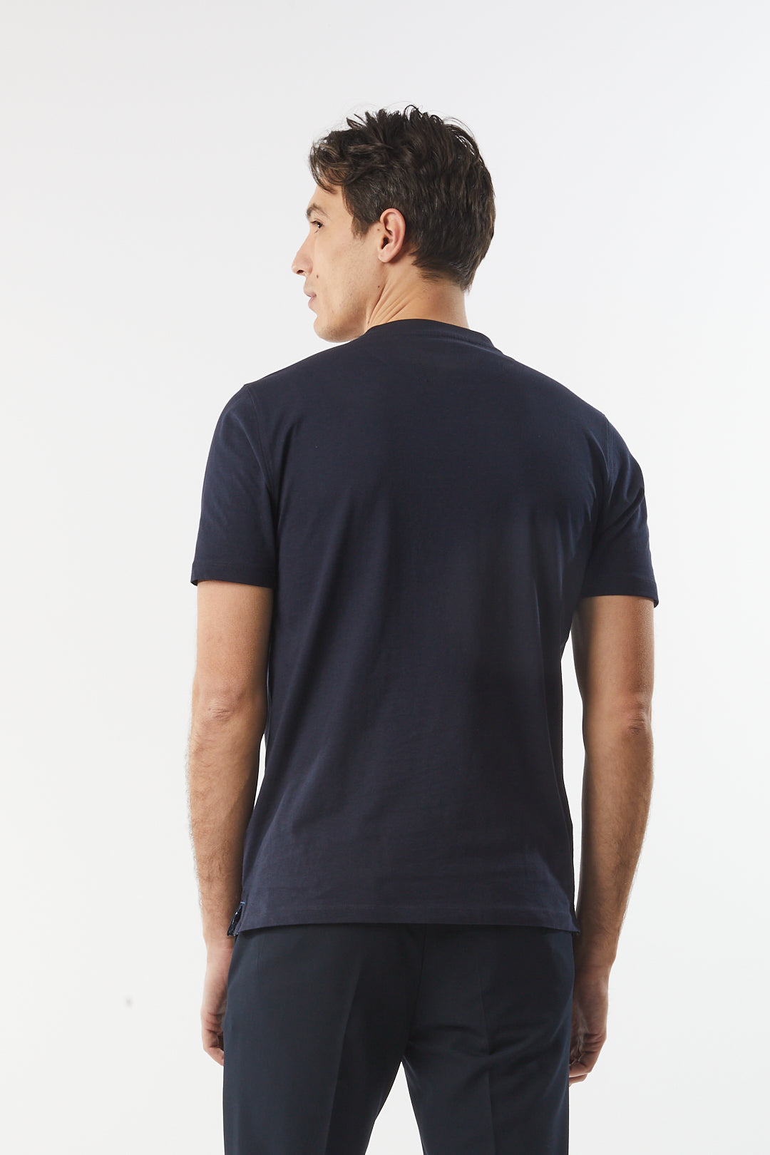 T-shirt con taschino