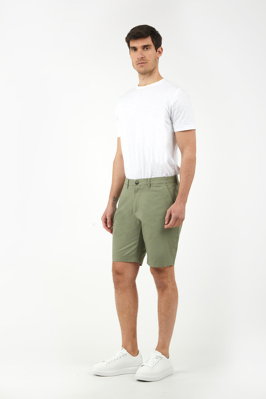Bermuda chinos basic