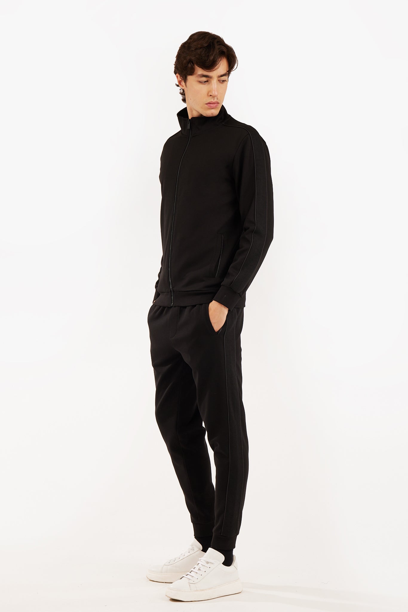 Felpa zip coordinata