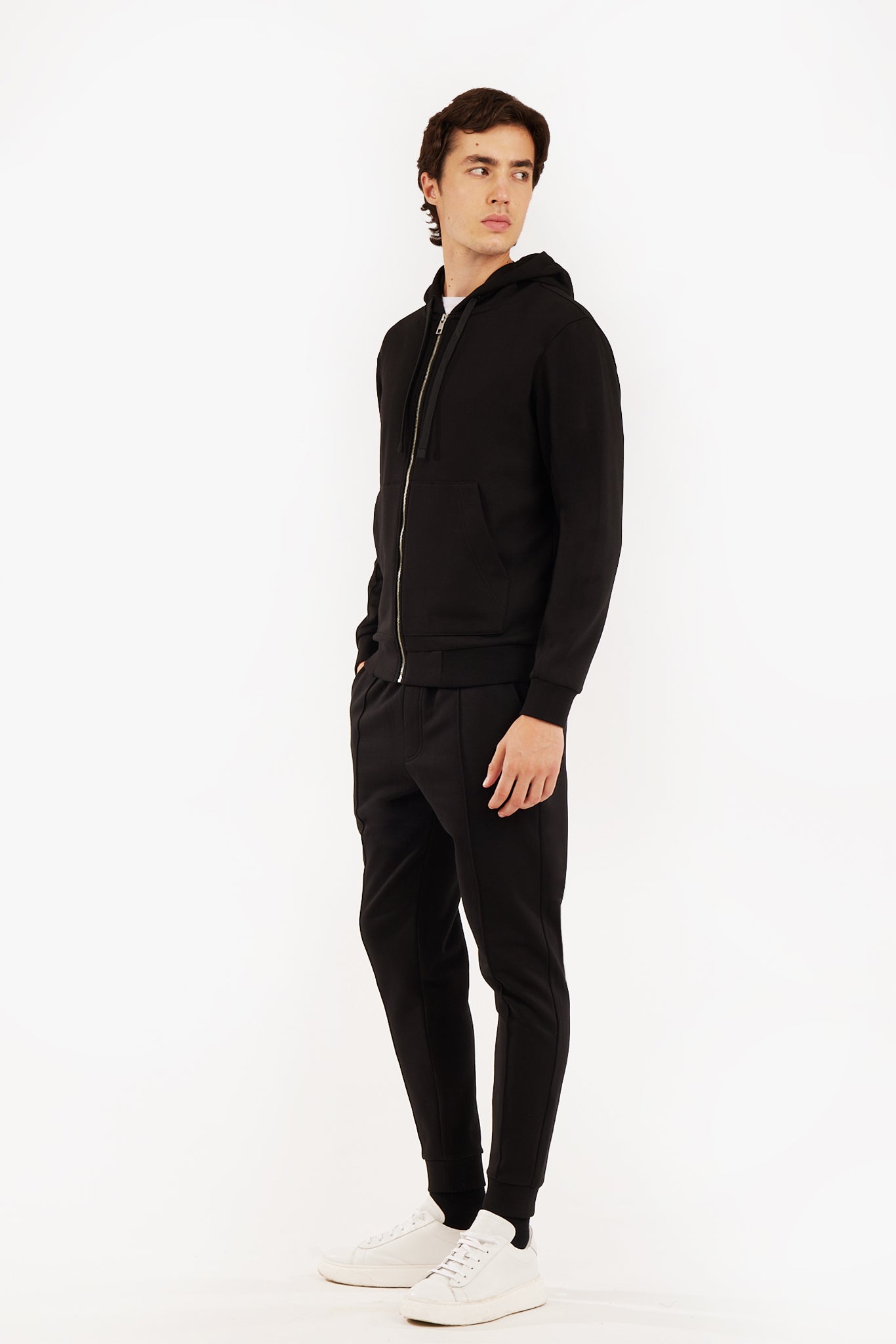Felpa zip con cappuccio basic
