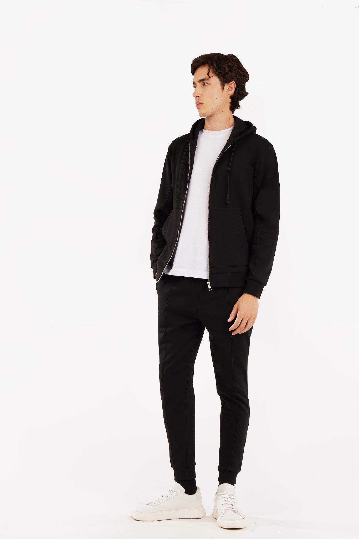 Felpa zip con cappuccio basic
