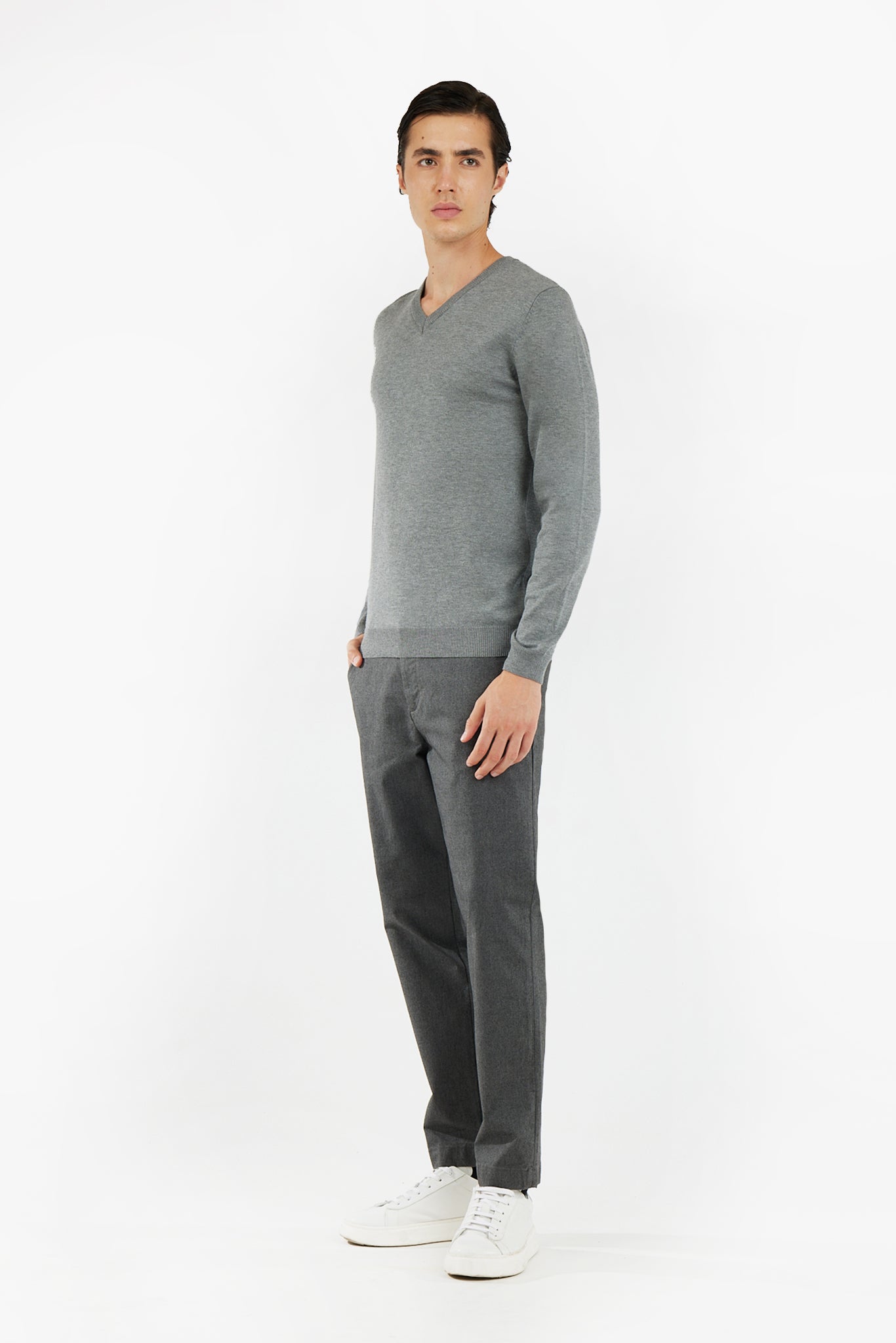Pullover scollo a V basic