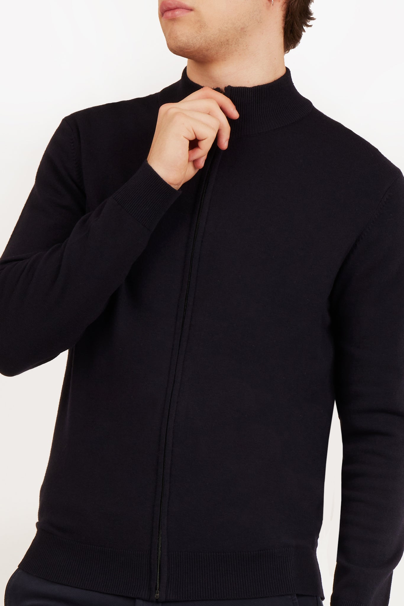 Pullover full zip