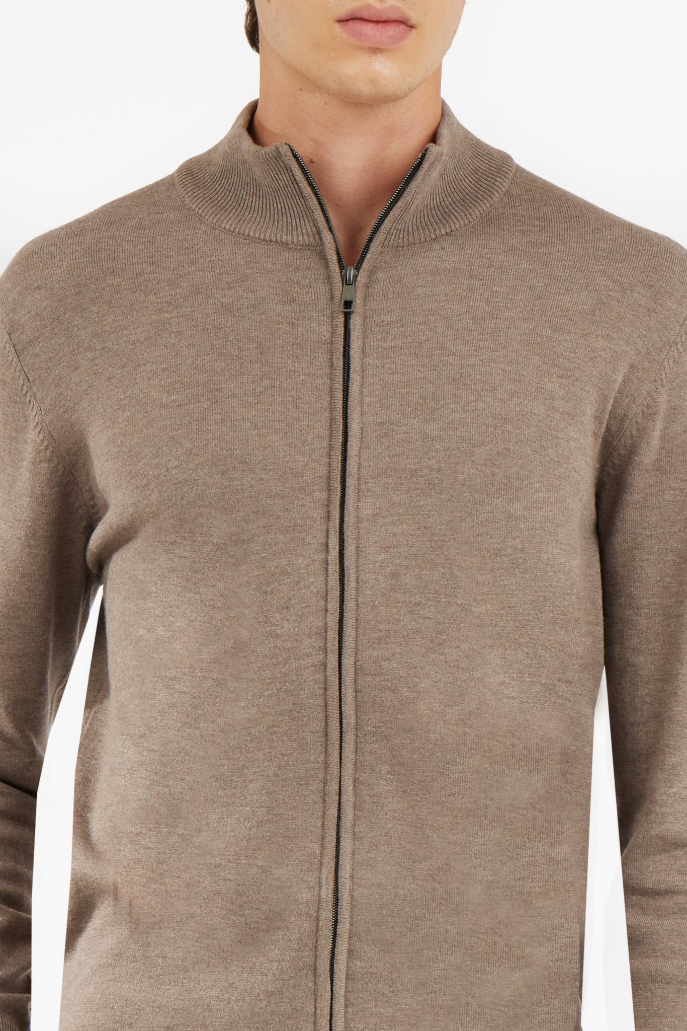 Pullover full zip