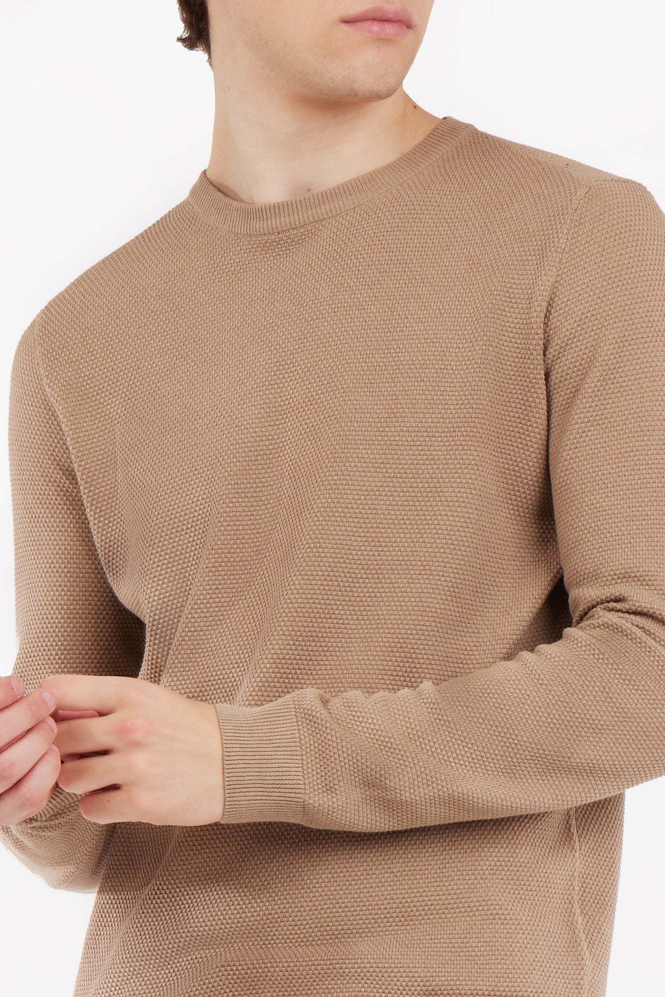 Pullover con struttra