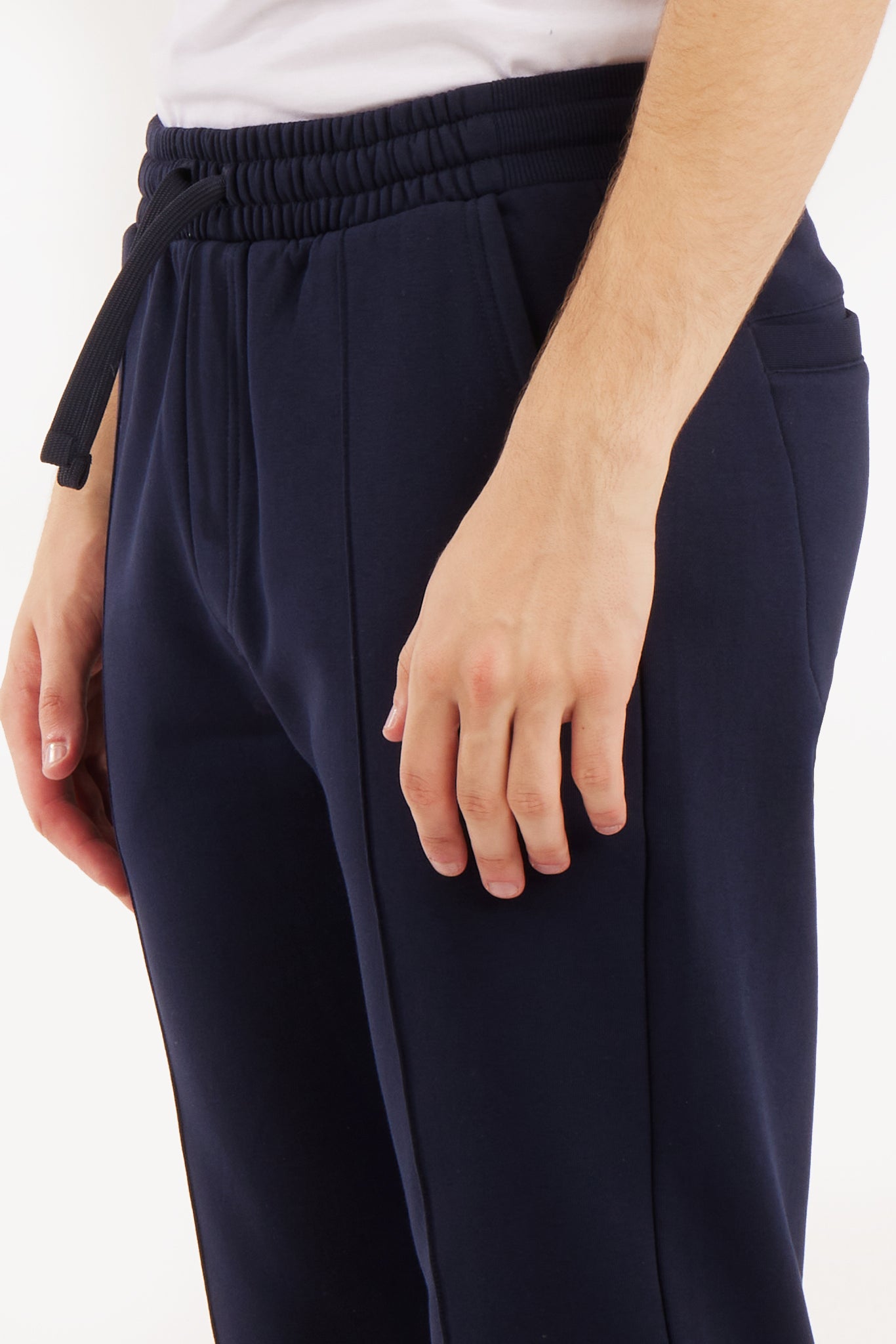 Pantaloni jogger fit basic