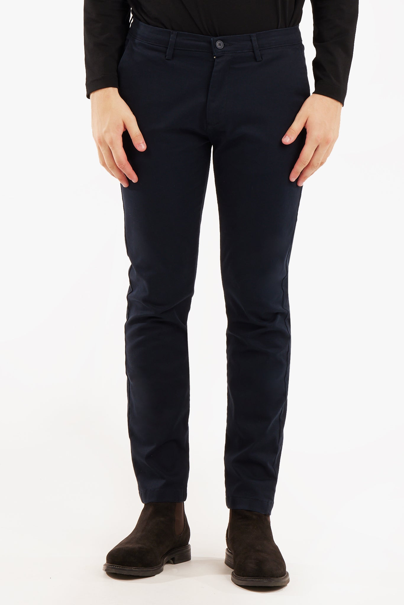 Pantaloni chinos slim fit basic