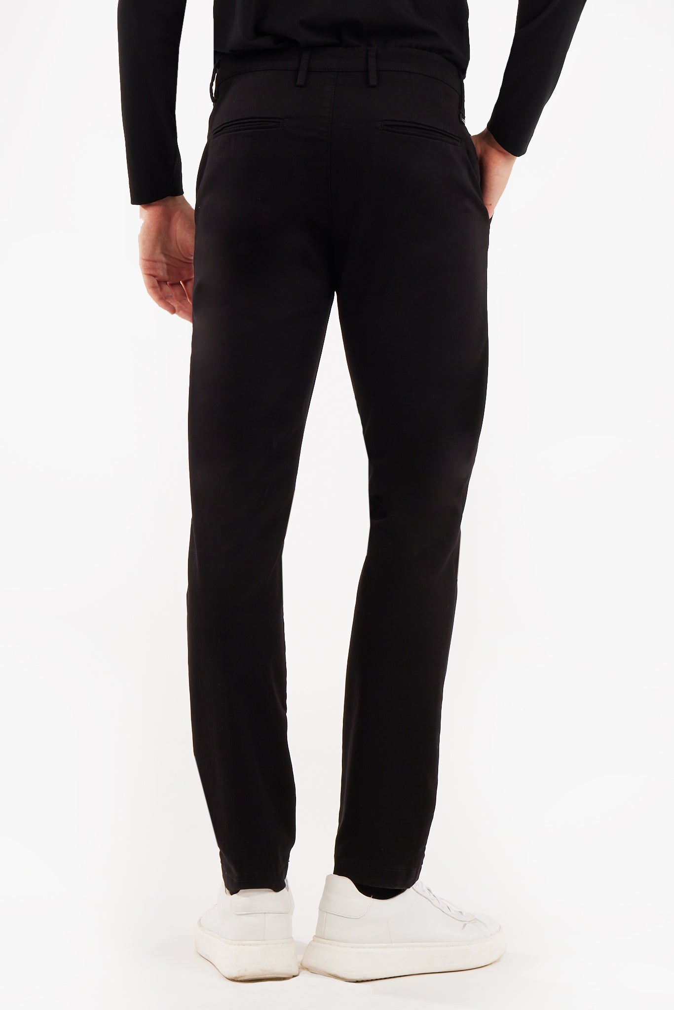 Pantaloni chinos slim fit basic