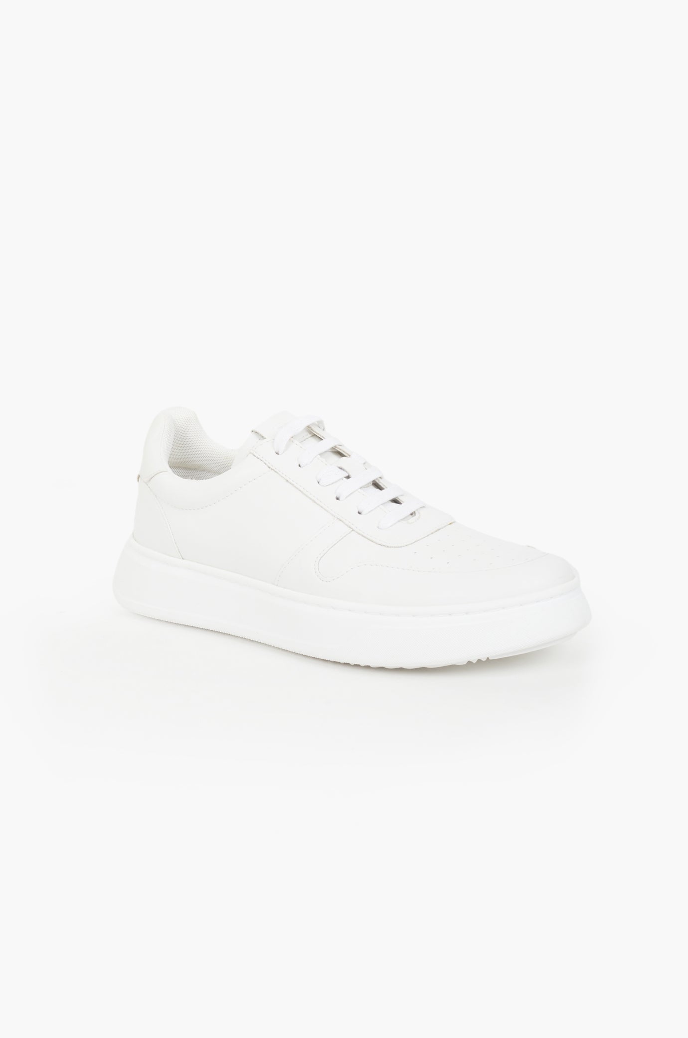 Sneakers con suola alta