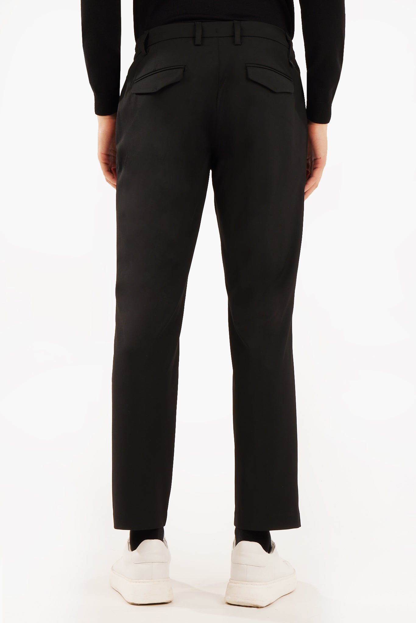Pantaloni jogger fit taglio classico