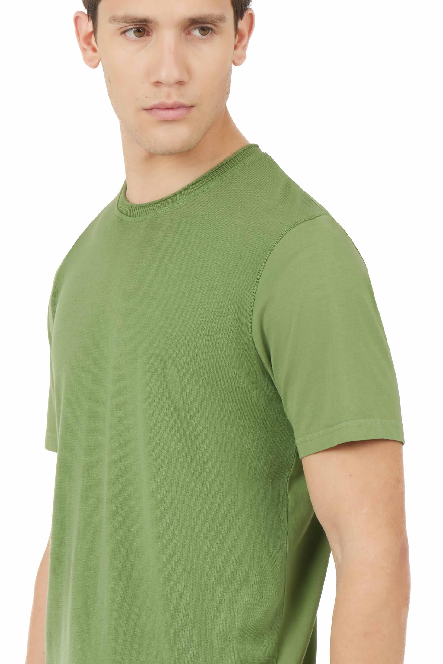 T-shirt in maglia con dettagli taglio vivo|Colore:Verde