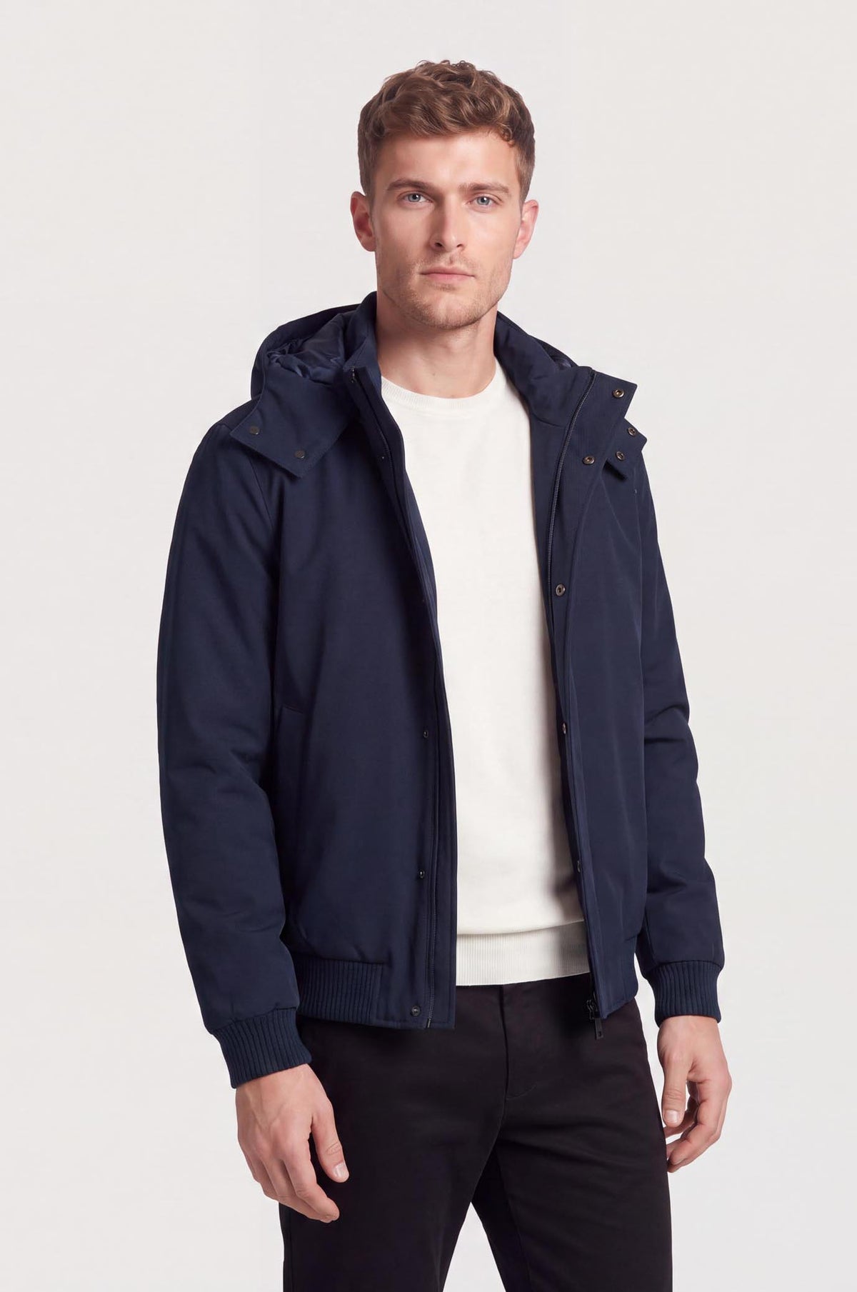 Giubbotto tecnico con cappuccio removibile|Colore:Blu/navy