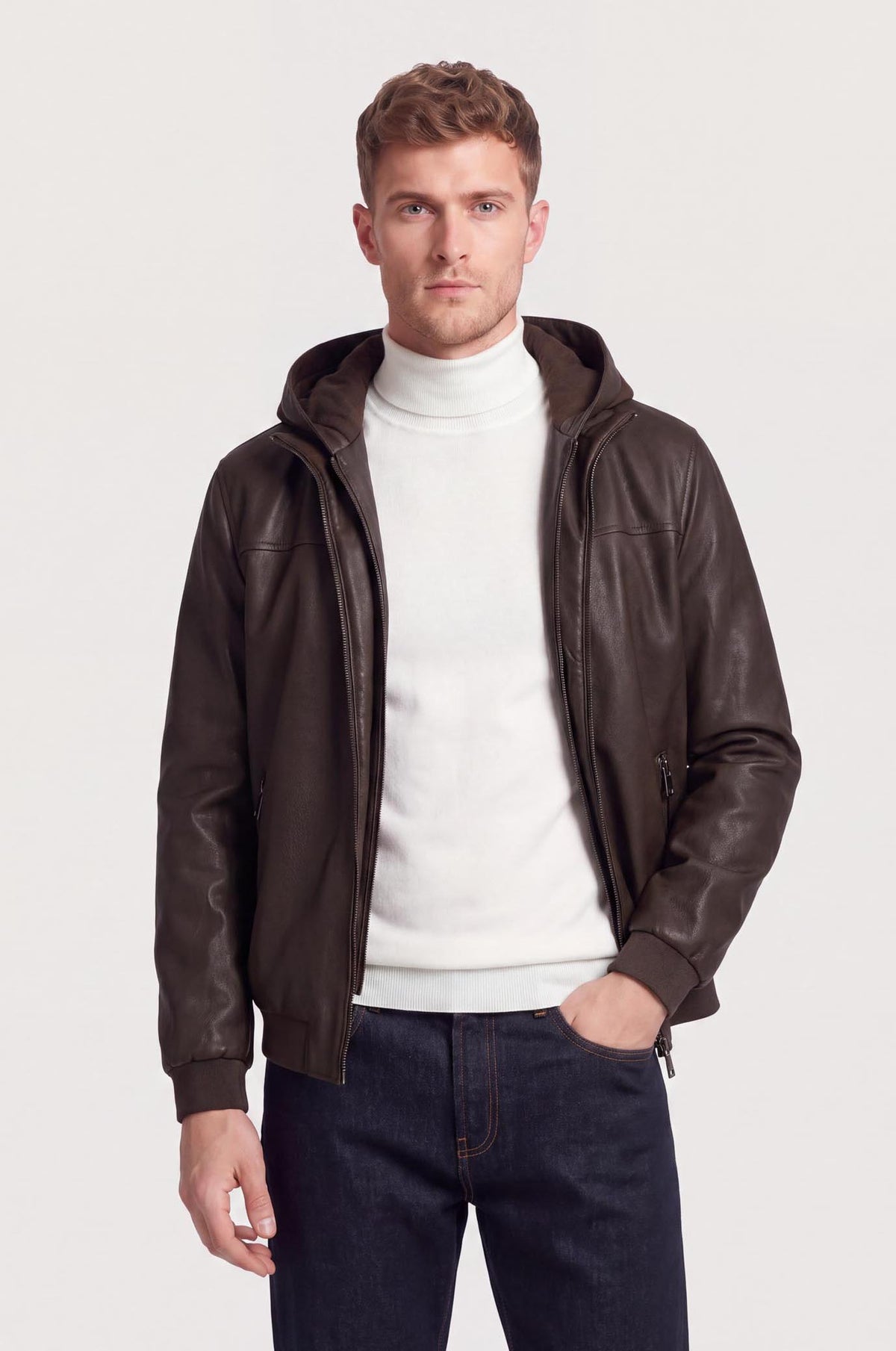 Giubbotto bomber effetto pelle con cappuccio|Colore:Moro