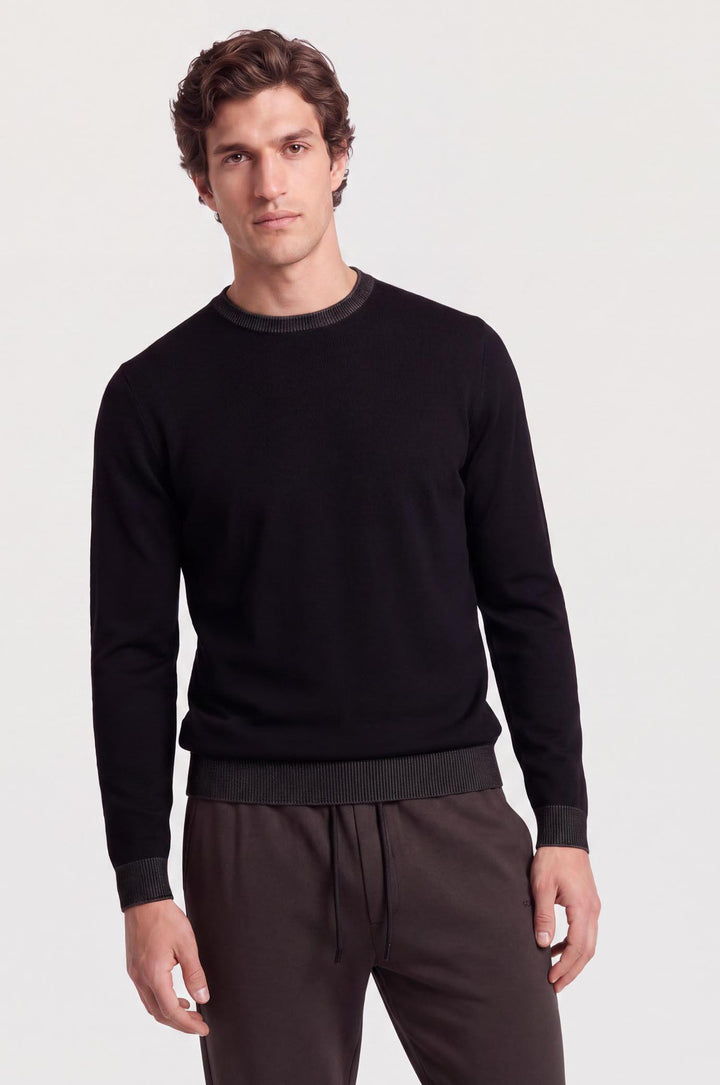 Pullover con trama vanisè|Colore:Nero