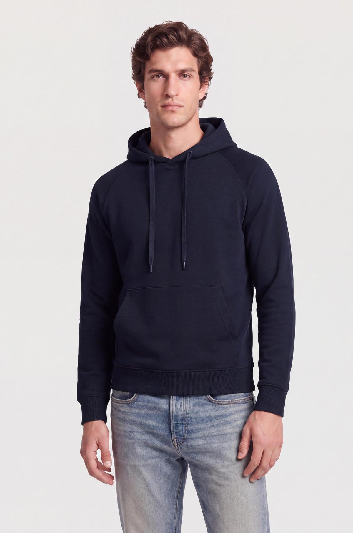 Felpa con cappuccio raglan